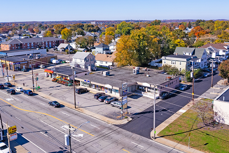 Horvath and Tremblay arranges sale of two retail properties - $3.2m